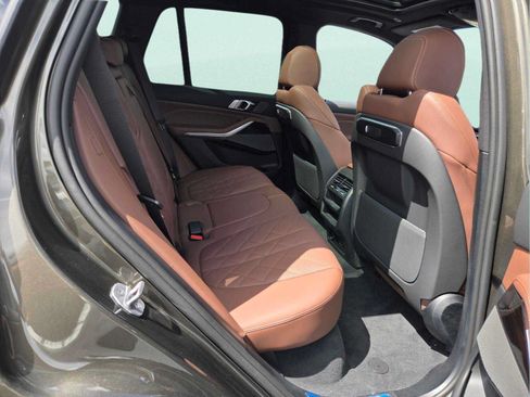 New 2026 BMW X5 xDrive40i w/ Premium Package AWD/4WD image 19