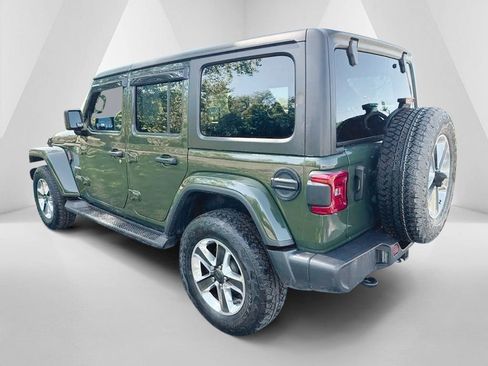 Used 2021 Jeep Wrangler Unlimited Sahara w/ LED Lighting Group AWD/4WD image 5