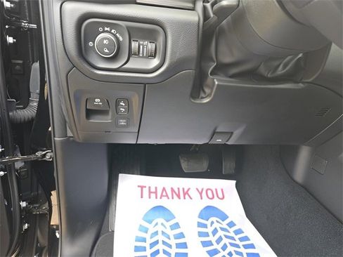 New 2025 RAM 1500 Big Horn image 9