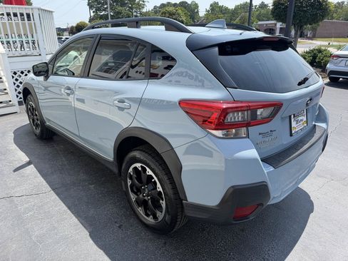 Used 2022 Subaru Crosstrek 2.0i Premium AWD/4WD image 5