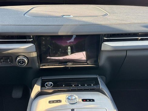 New 2026 Lincoln Navigator L Reserve w/ Jet Appearance Package image 14