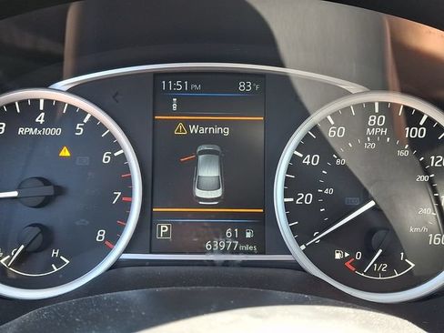 Used 2019 Nissan Sentra SV FWD image 19