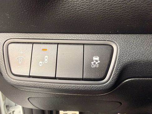 Used 2024 Kia Forte GT-Line w/ GT-Line Premium Package FWD image 11