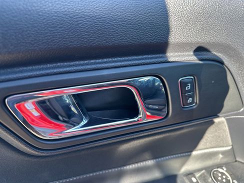 Used 2015 Ford Mustang Coupe w/ Equipment Group 051A image 20