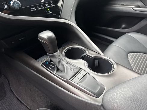 Used 2023 Toyota Camry SE FWD image 25