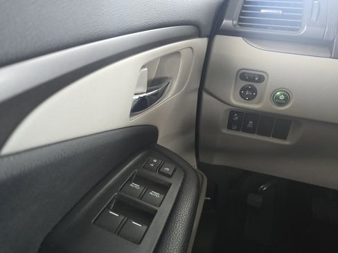 Used 2019 Honda Pilot LX image 7