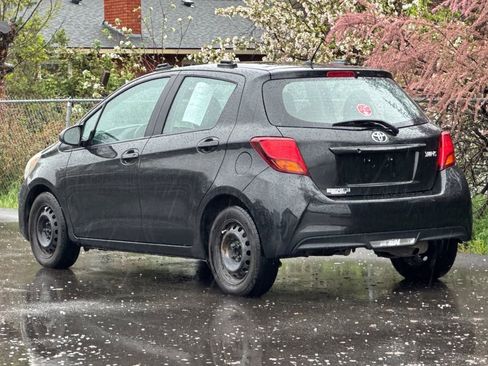 Used 2015 Toyota Yaris L FWD image 6
