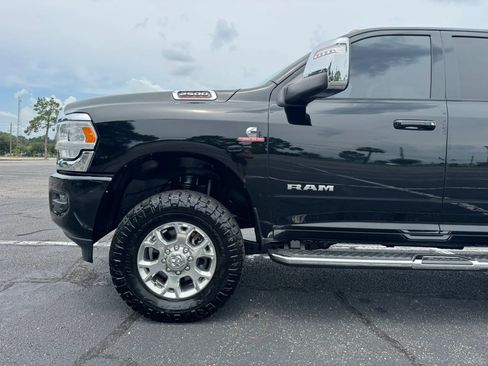 Used 2024 RAM 2500 Laramie AWD/4WD image 11