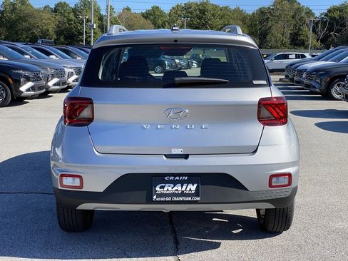 New 2026 Hyundai Venue SEL image 6