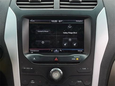 Used 2014 Ford Explorer XLT w/ Equipment Group 202A image 16