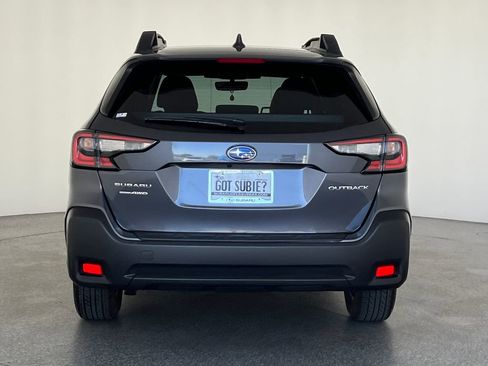 Used 2024 Subaru Outback Premium w/ Popular Package #1A AWD/4WD image 5