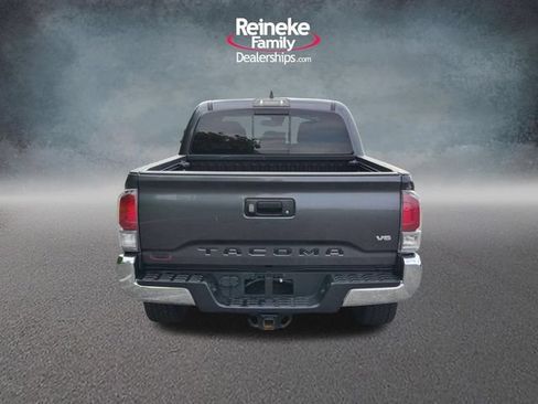 Used 2021 Toyota Tacoma TRD Off-Road AWD/4WD image 6