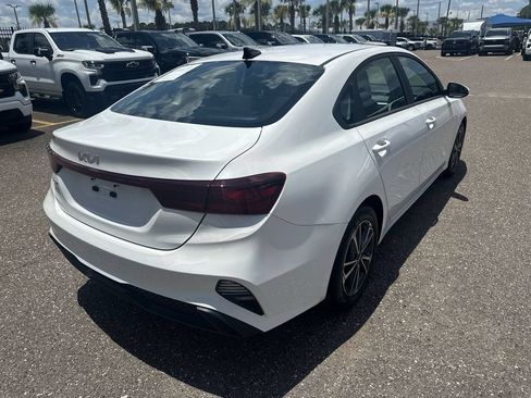 Used 2024 Kia Forte LXS FWD image 16