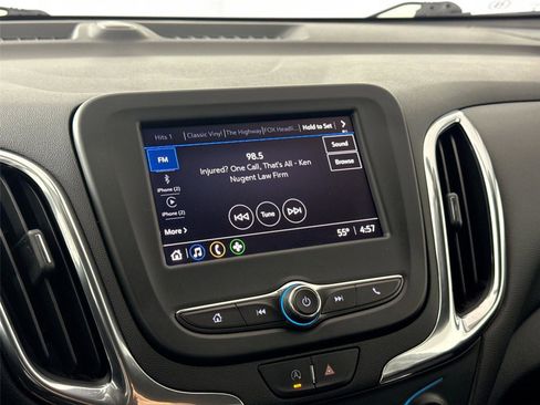 Used 2023 Chevrolet Equinox LT image 22