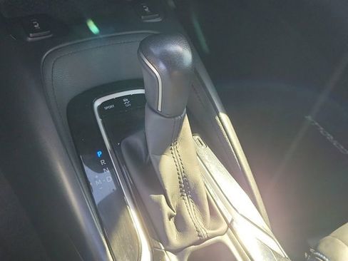 Used 2020 Toyota Corolla XSE image 25