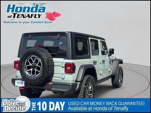 Used 2024 Jeep Wrangler Unlimited Rubicon image 5