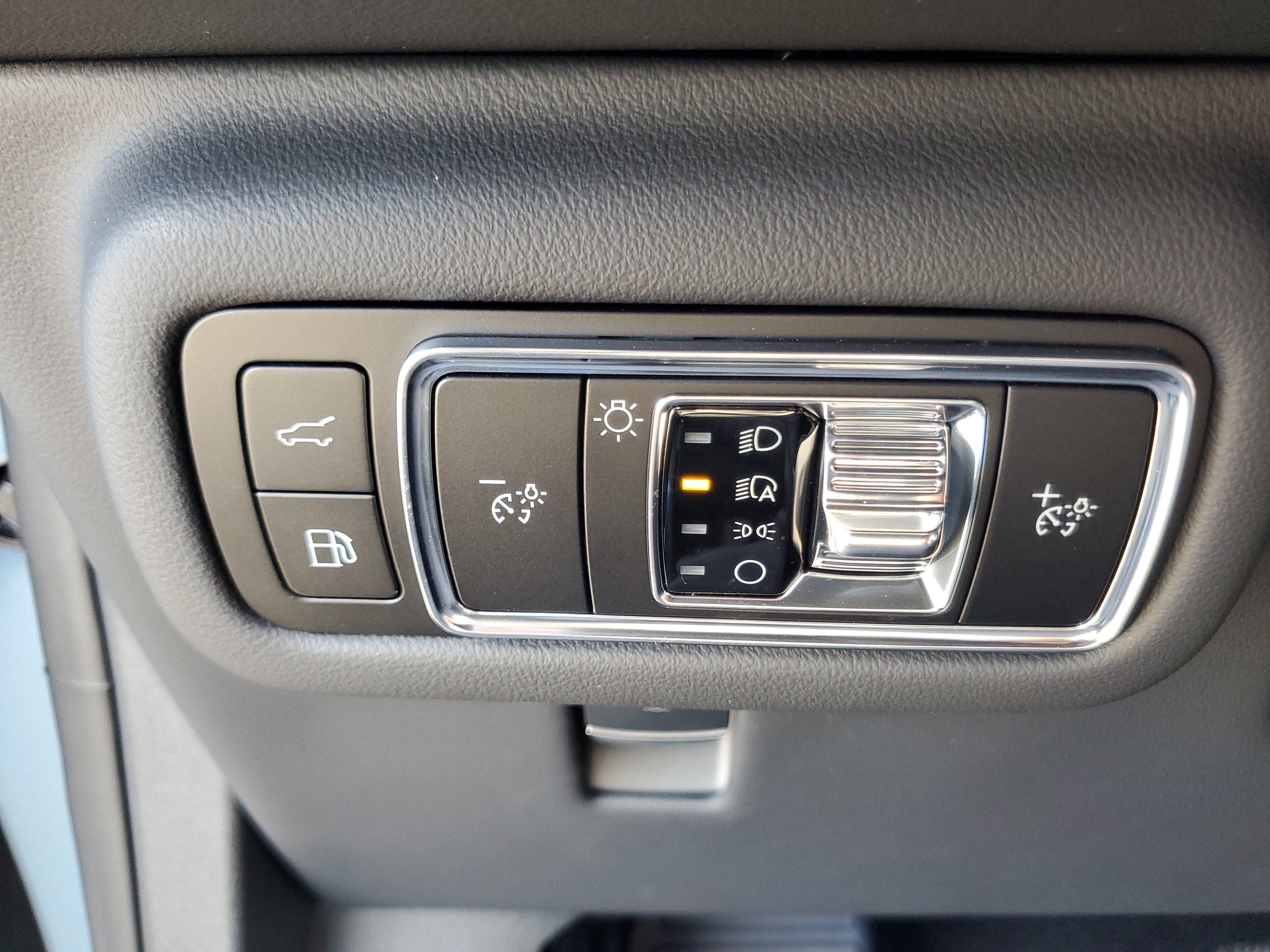 New 2026 Lincoln Nautilus Reserve w/ Jet Appearance Package AWD/4WD image 14