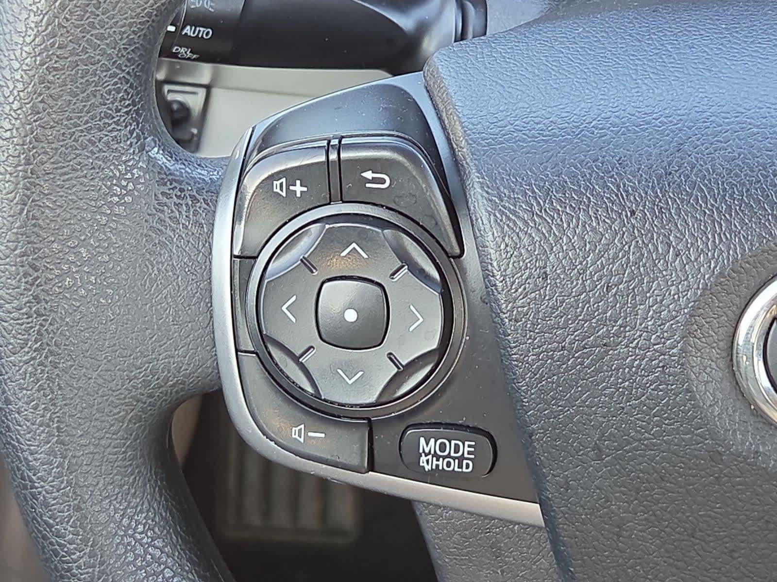 Used 2013 Toyota Camry LE FWD image 21