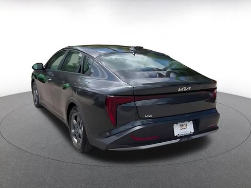 Used 2025 Kia K4 FWD image 12