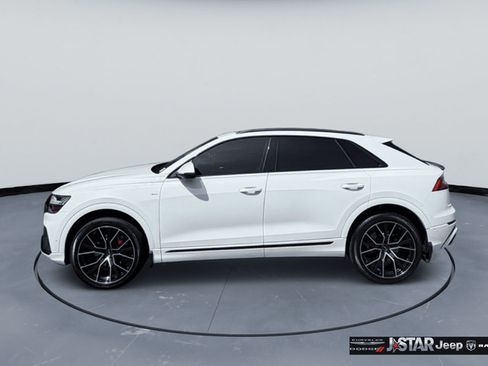 Used 2022 Audi Q8 Premium Plus AWD/4WD image 8