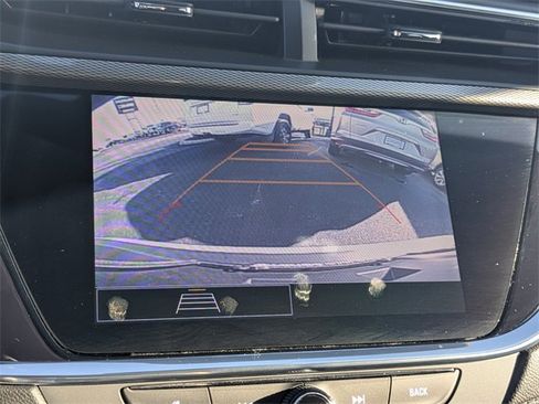 Used 2023 Buick Encore GX Preferred image 20