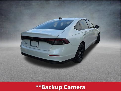 Used 2025 Honda Accord SE image 4