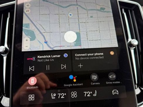 New 2026 Volvo XC90 B6 Plus w/ Protection Package Premier image 24