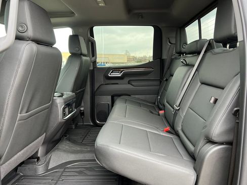 New 2026 GMC Sierra 1500 Elevation w/ Elevation Premium Package image 5