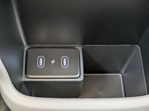 New 2026 Hyundai Kona SE image 14