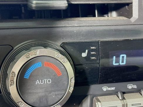 Certified 2024 Toyota Tacoma TRD Sport w/ TRD Sport Upgrade Package AWD/4WD image 22