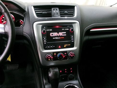 Used 2016 GMC Acadia SLE AWD/4WD image 34