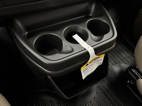 New 2025 GMC Savana 2500 w/ Driver Convenience Package image 24