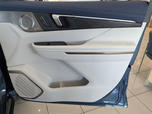 New 2026 Buick Enclave Avenir w/ Super Cruise Package image 33