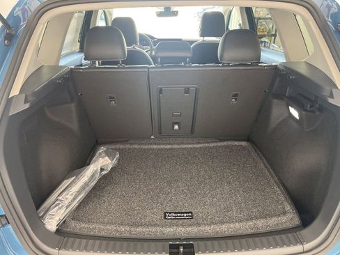 New 2026 Volkswagen Taos SE AWD/4WD image 30