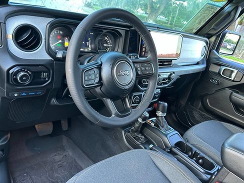 Certified 2025 Jeep Wrangler Unlimited Sport S 4xe w/ LED Headlamp & Fog Lamp Group AWD/4WD image 17