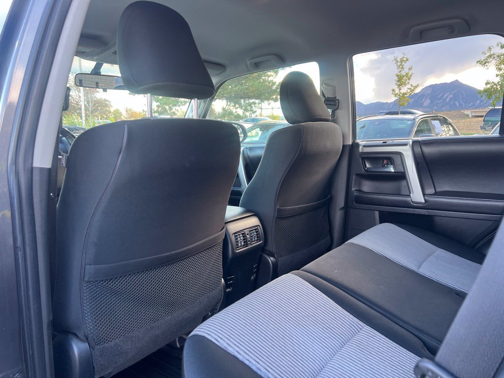 Used 2017 Toyota 4Runner SR5 RWD image 20