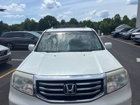 Used 2014 Honda Pilot Touring image 2