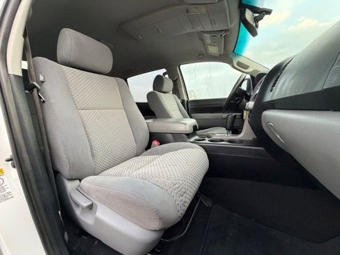 Used 2012 Toyota Tundra SR5 image 7