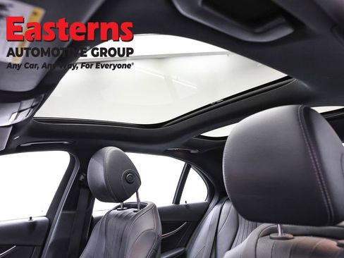 Used 2020 Mercedes-Benz E 350 4MATIC Sedan w/ Parking Assistance Package image 37