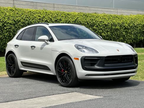 Certified 2023 Porsche Macan GTS AWD/4WD image 10