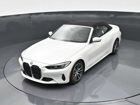 Used 2021 BMW 430i Convertible w/ Premium Package RWD image 16