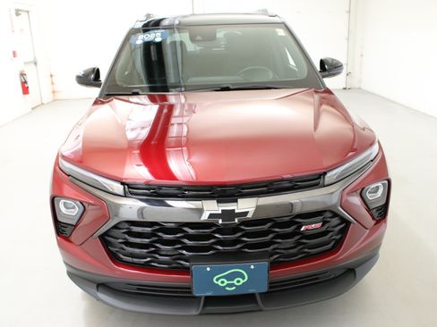 Certified 2025 Chevrolet TrailBlazer RS w/ Convenience Package AWD/4WD image 3
