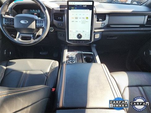 Certified 2022 Ford Expedition Platinum image 8