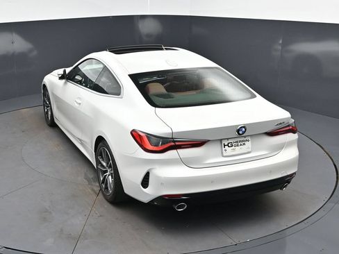 Used 2024 BMW 430i Coupe w/ Convenience Package RWD image 33