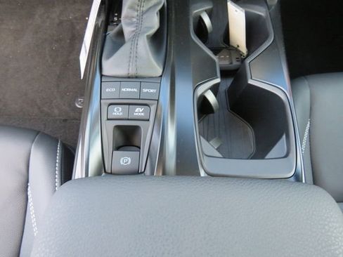 Certified 2026 Toyota Camry SE image 22