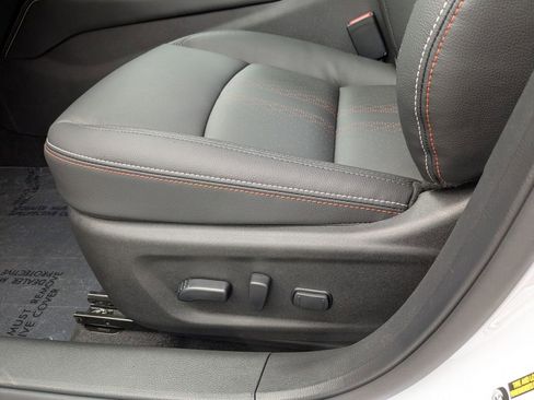New 2025 Nissan Altima 2.5 SR w/ SR Premium Package AWD/4WD image 13