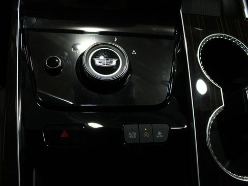 New 2026 Cadillac Escalade 4WD image 27