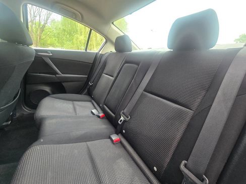 Used 2013 MAZDA MAZDA3 i Touring FWD image 31