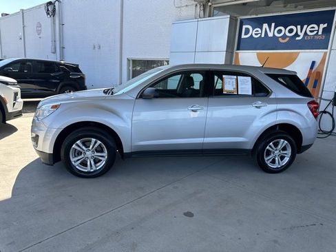 Used 2014 Chevrolet Equinox LS image 9