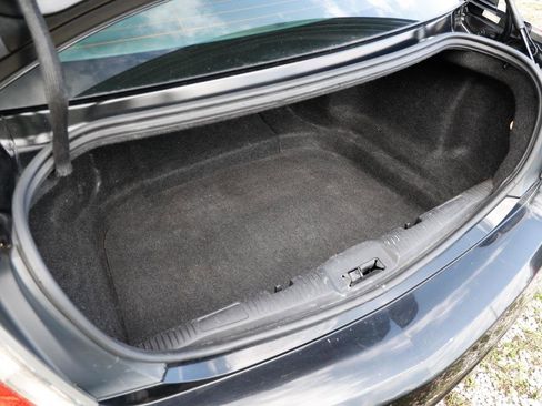 Used 2011 Lincoln MKS AWD w/ 102A Rapid Spec Order Code image 23